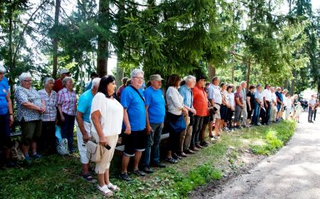 Spominska svečanost pri Trotovem križu na Libeliški gori (2)